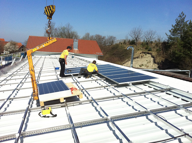 Drittes Projekt der B&uuml;rgerEnergiegenossenschaft &ndash; eine Photovoltaikanlage 38,16 kWp